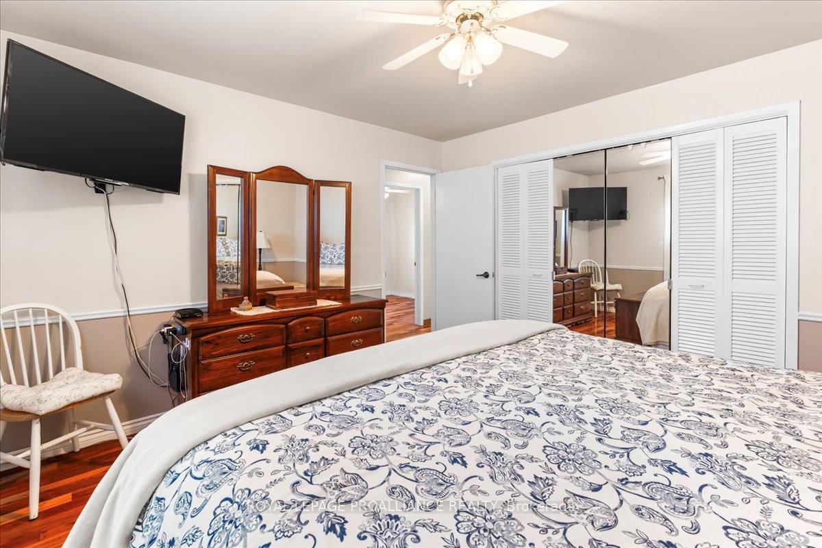 Photo 7 of 14 Briarwood Crescent, Belleville, Belleville Ward — HOMEH