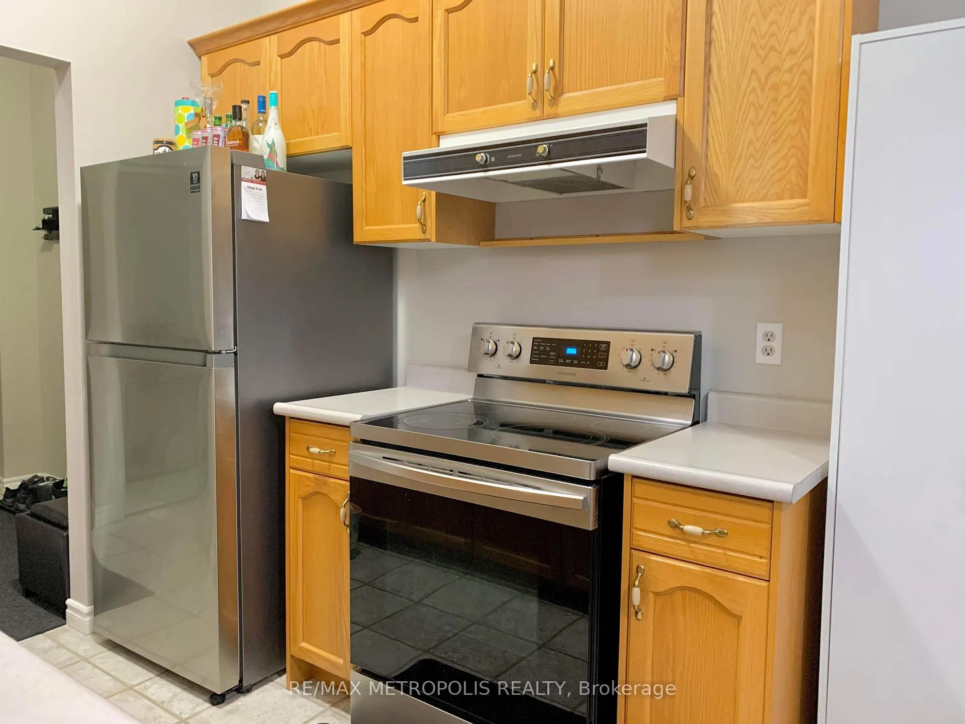 Photo 6 of Unit 210, 262 Dundas Street E, Hamilton, Waterdown — HOMEH