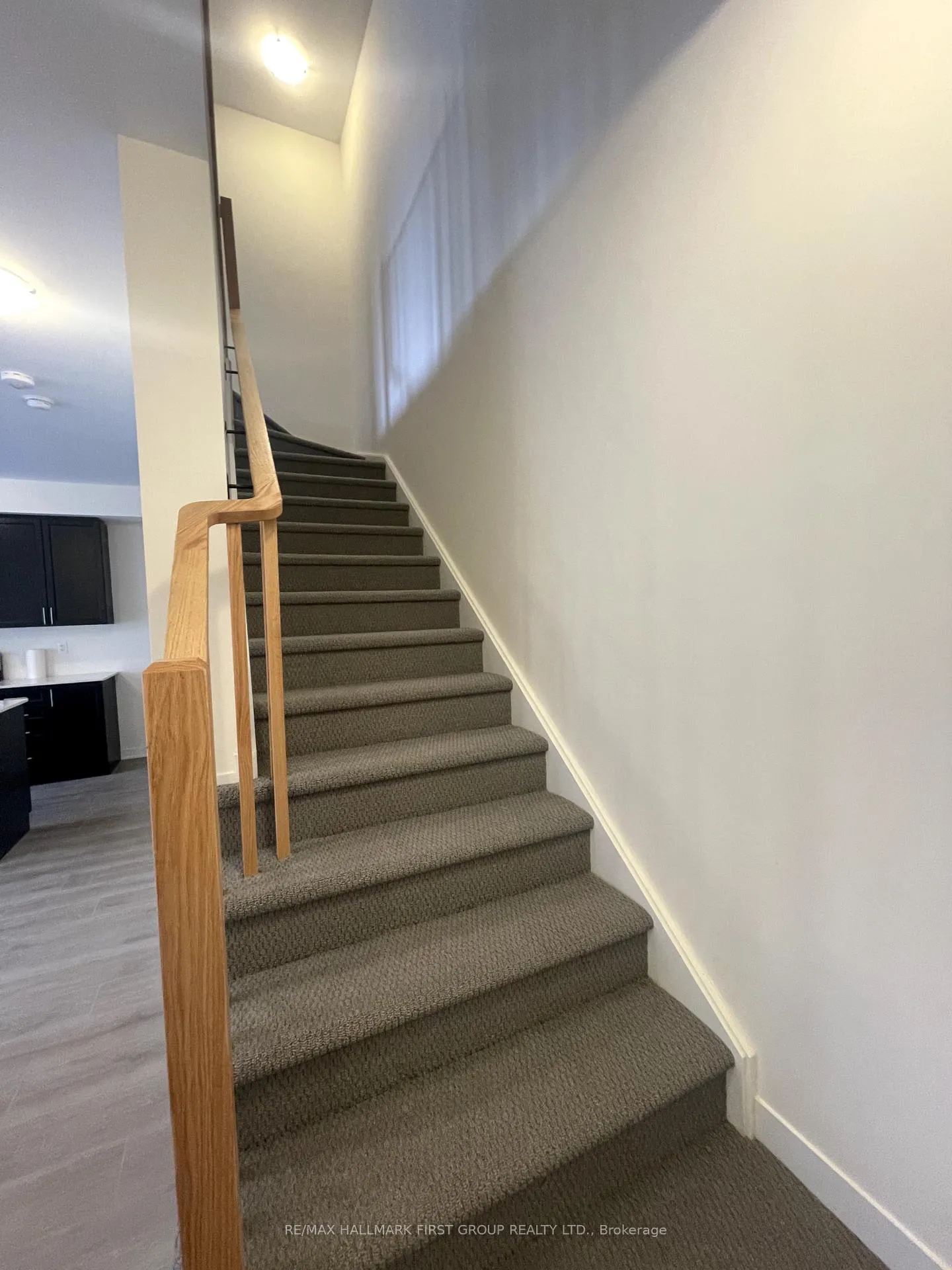 Photo 17 of Unit 1007, 1695 Dersan Street, Pickering, Duffin Heights — HOMEH