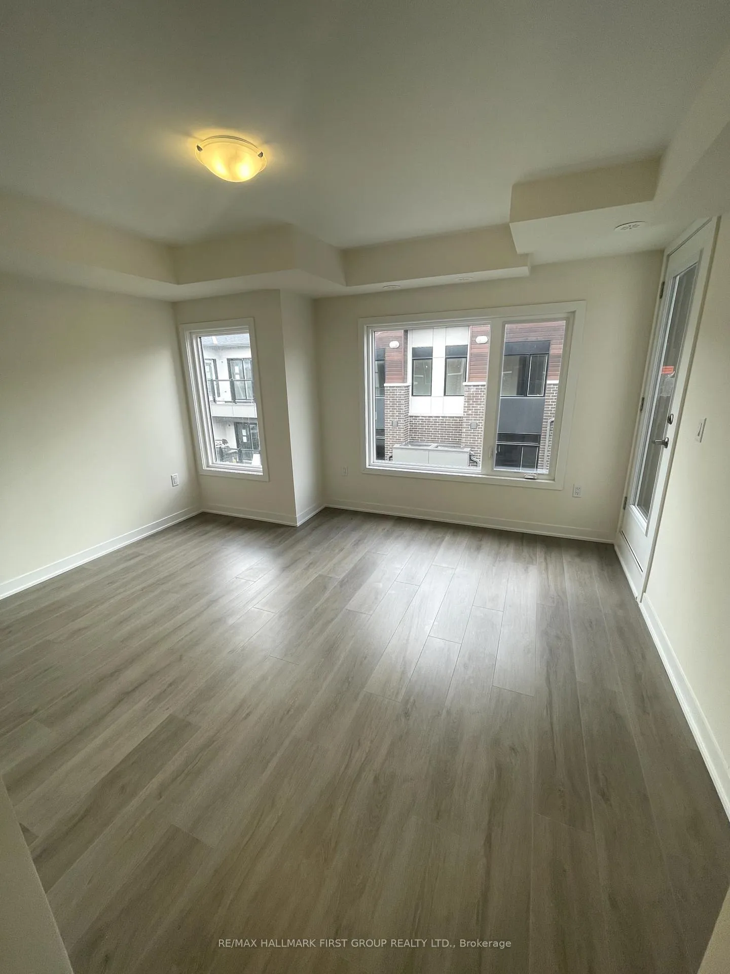 Photo 26 of Unit 1007, 1695 Dersan Street, Pickering, Duffin Heights — HOMEH