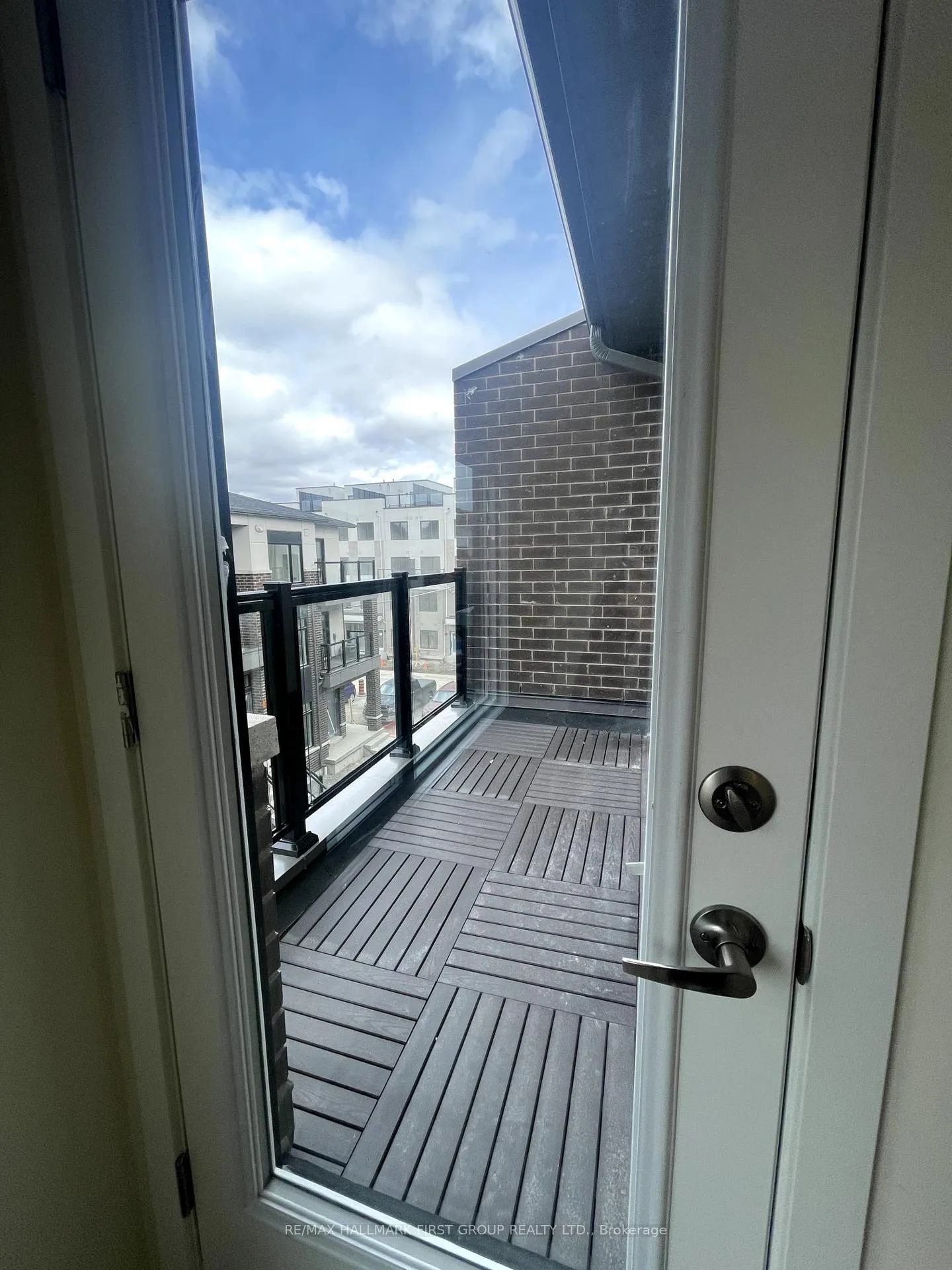 Photo 29 of Unit 1007, 1695 Dersan Street, Pickering, Duffin Heights — HOMEH