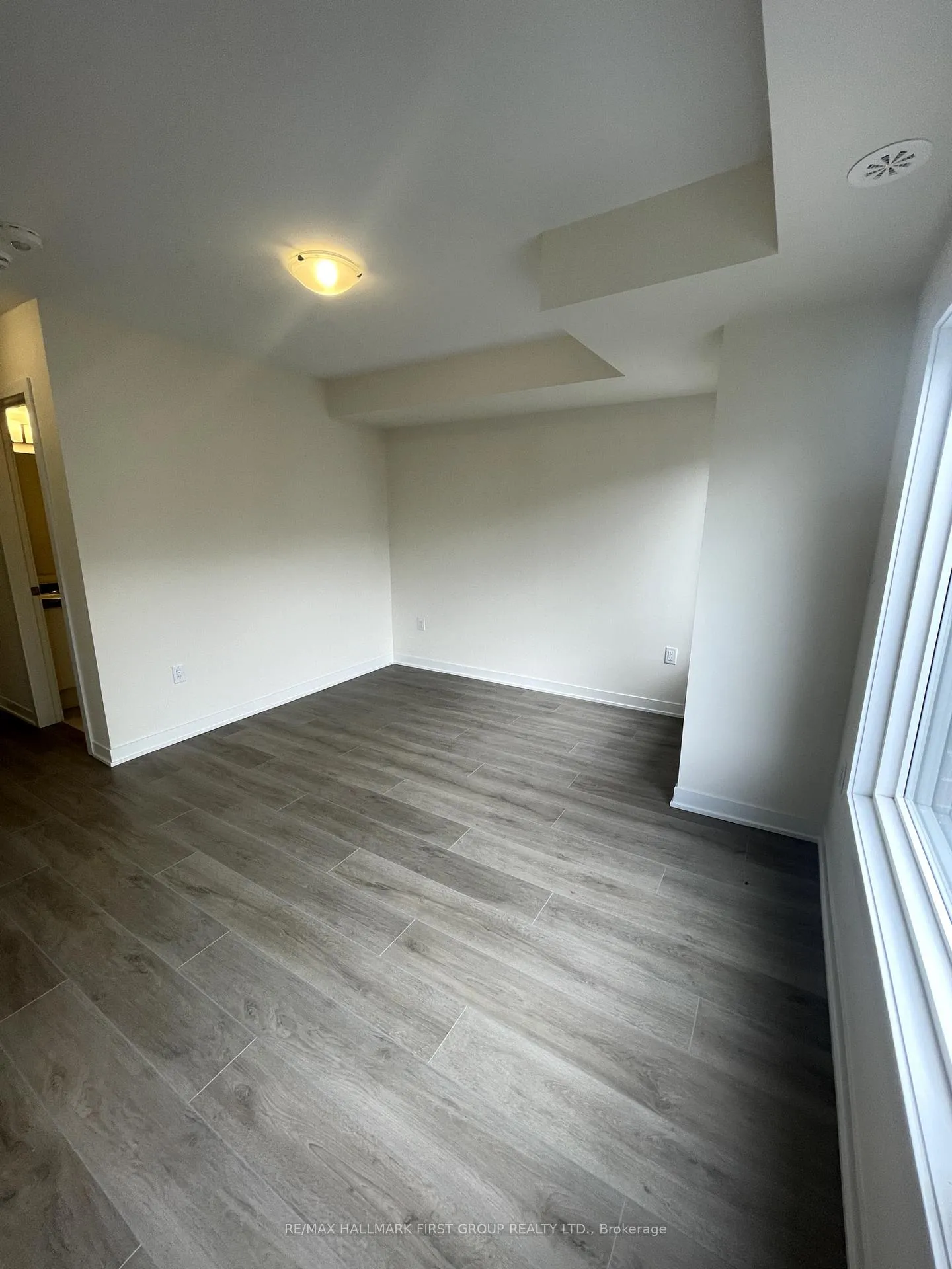 Photo 30 of Unit 1007, 1695 Dersan Street, Pickering, Duffin Heights — HOMEH
