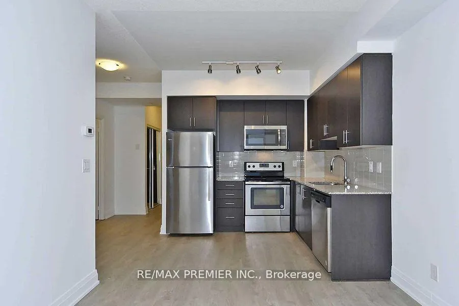 Photo 6 of Unit LP 4, 3600 Highway 7 Road, Vaughan, Vaughan Corporate Centre — HOMEH