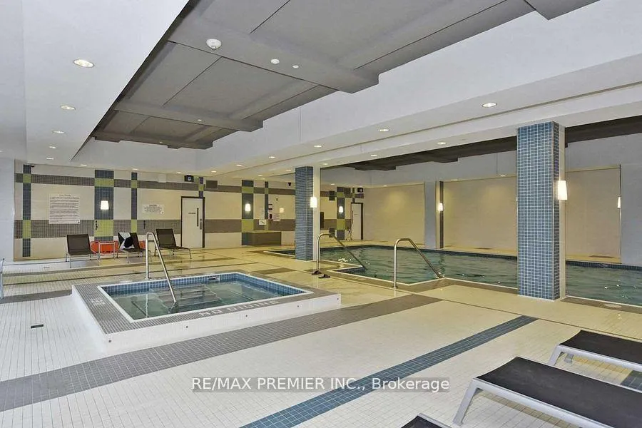 Photo 9 of Unit LP 4, 3600 Highway 7 Road, Vaughan, Vaughan Corporate Centre — HOMEH