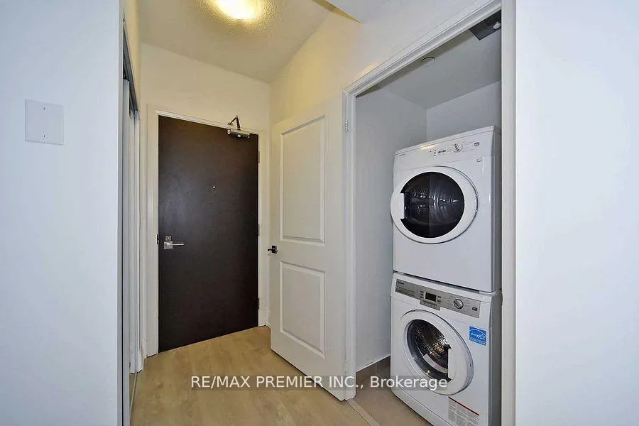 Photo 19 of Unit LP 4, 3600 Highway 7 Road, Vaughan, Vaughan Corporate Centre — HOMEH