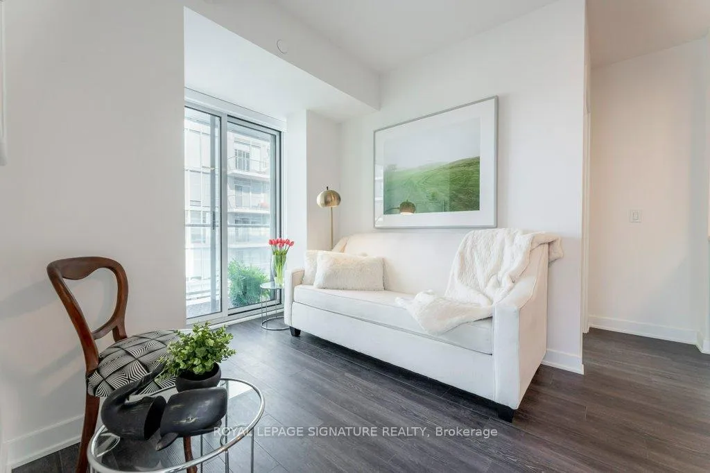 Photo 7 of Unit 3612, 195 Redpath Avenue, Toronto, Mount Pleasant West — HOMEH