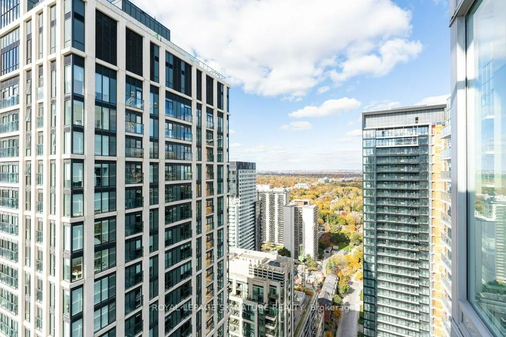 Photo 14 of Unit 3612, 195 Redpath Avenue, Toronto, Mount Pleasant West — HOMEH
