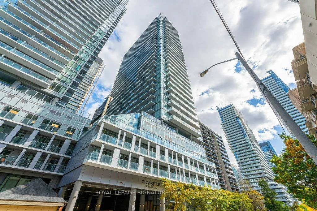 Photo 19 of Unit 3612, 195 Redpath Avenue, Toronto, Mount Pleasant West — HOMEH