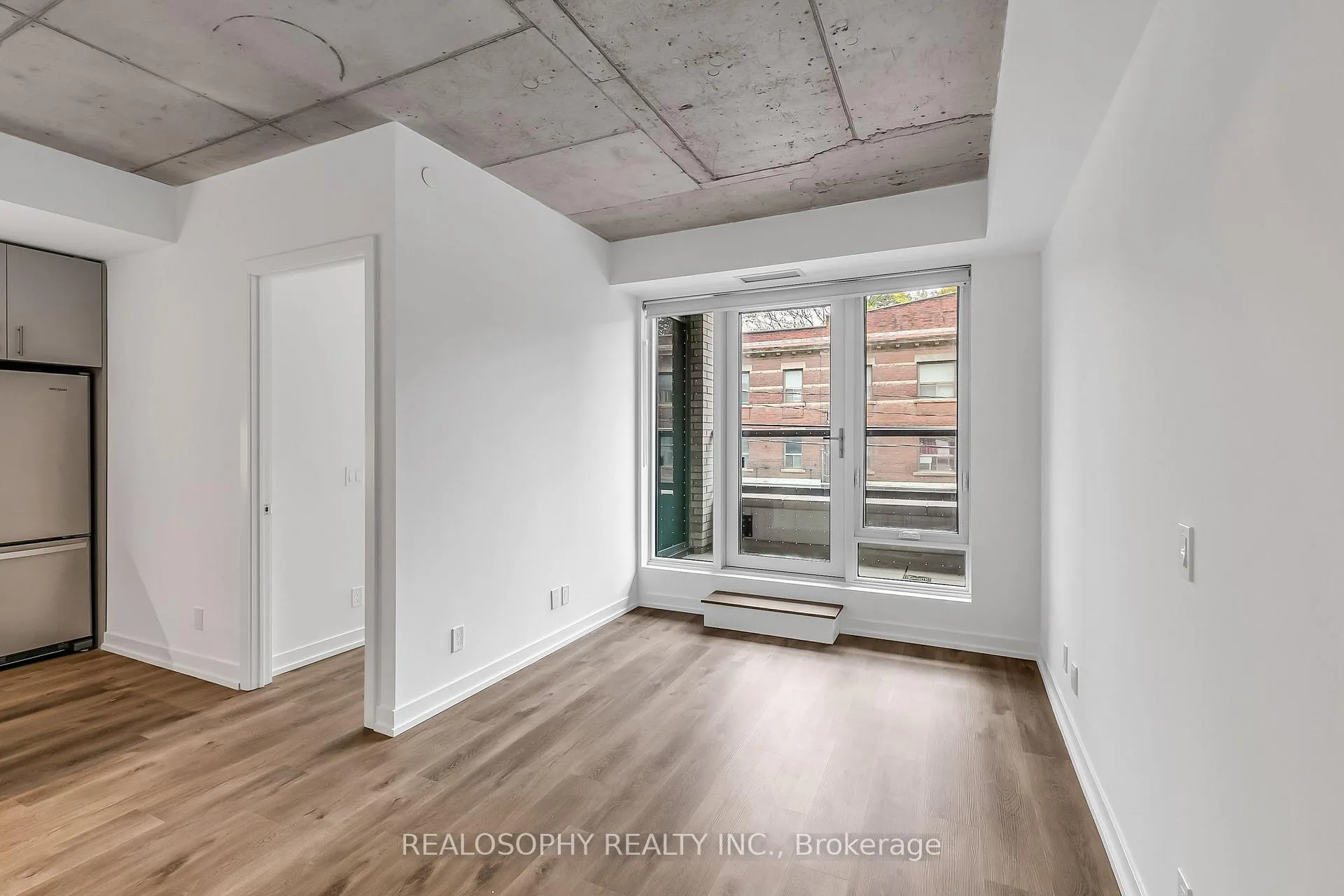 Photo 4 of Unit 408, 115 Larchmount Avenue, Toronto, South Riverdale — HOMEH