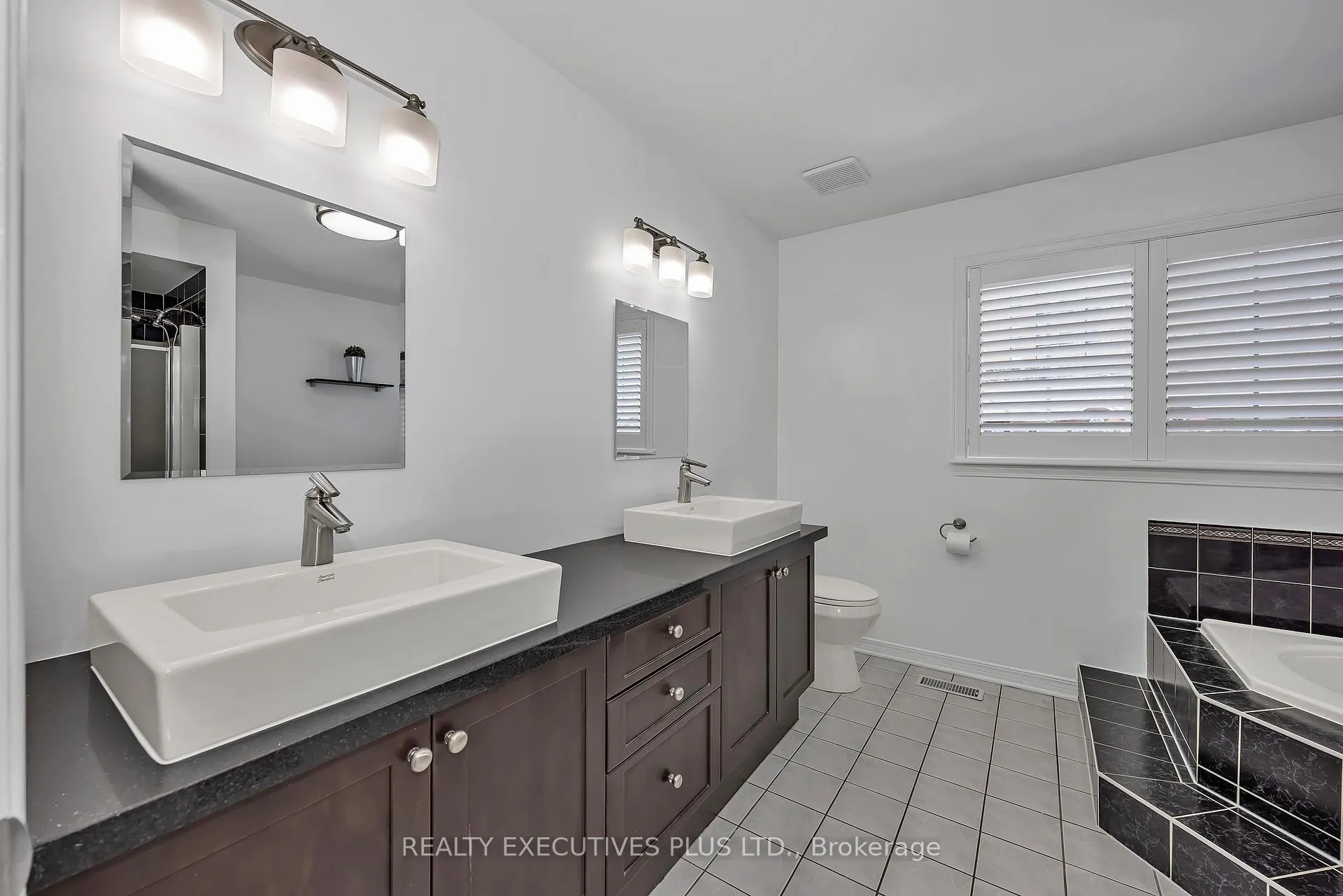 Photo 22 of 1611 Marley Crescent, Ottawa, Carson Grove — HOMEH