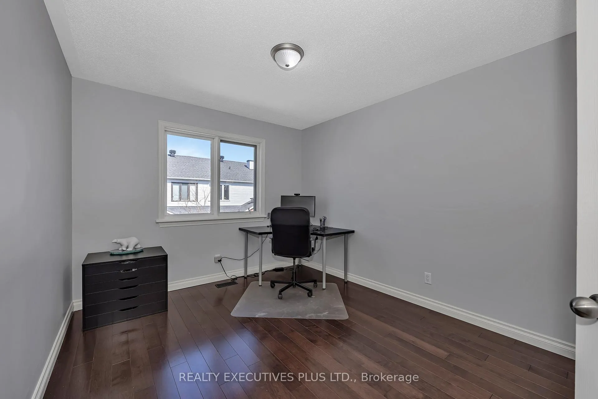 Photo 26 of 1611 Marley Crescent, Ottawa, Carson Grove — HOMEH