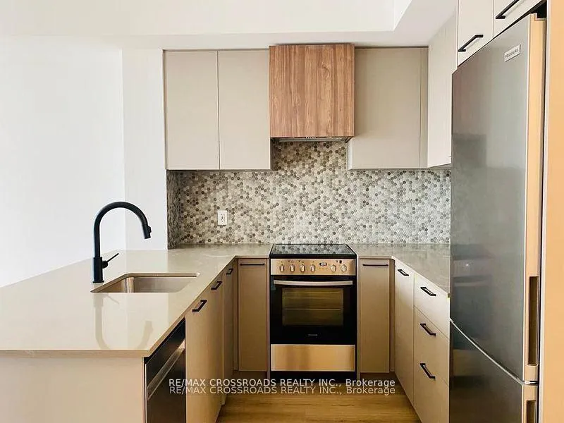 Photo 7 of Unit 210, 10 Lagerfeld Drive, Brampton, Credit Valley — HOMEH
