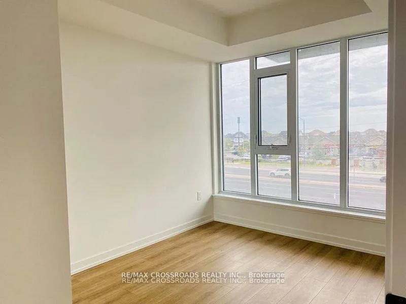 Photo 10 of Unit 210, 10 Lagerfeld Drive, Brampton, Credit Valley — HOMEH