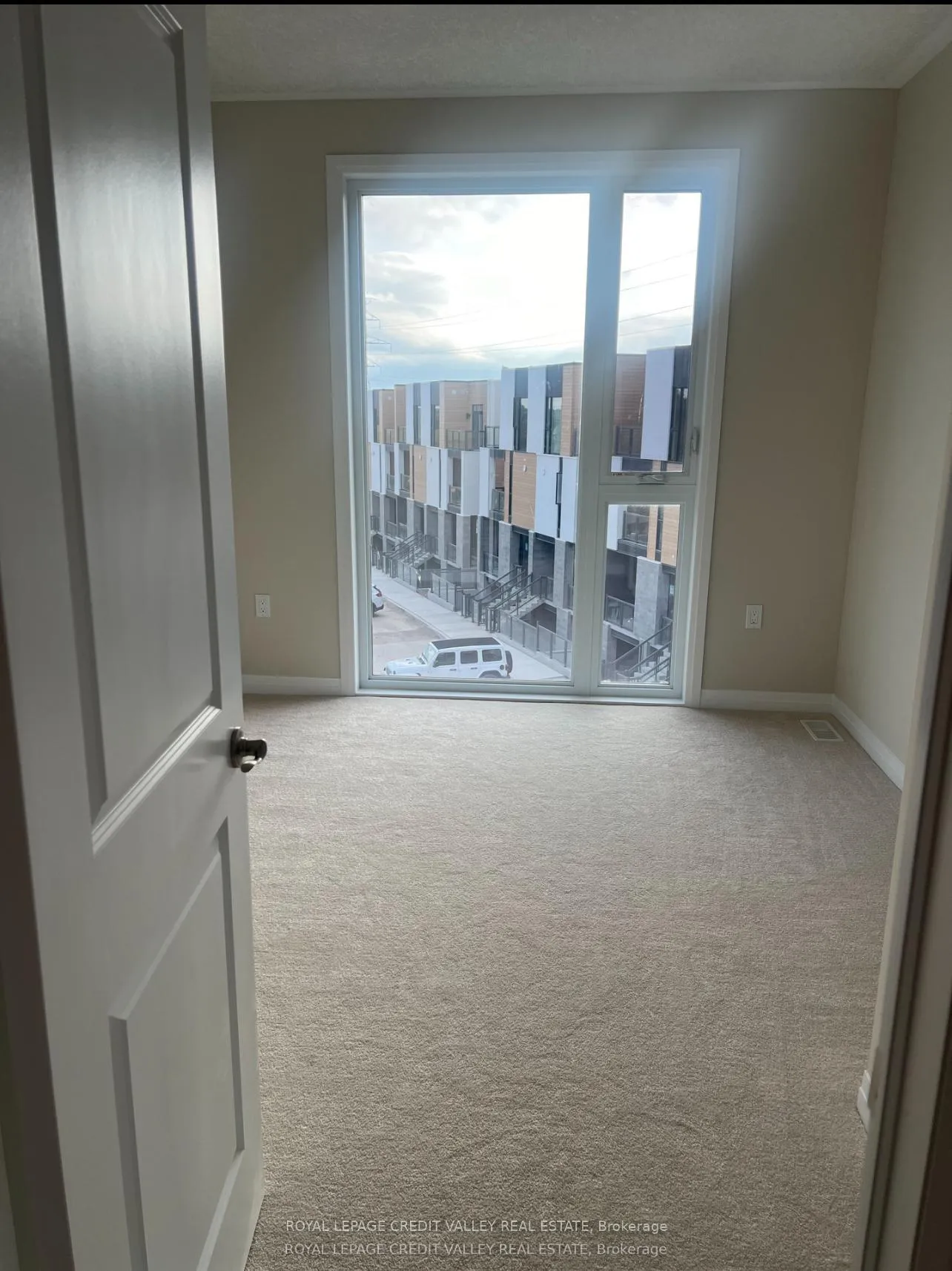 Photo 5 of Unit A7, 142 Foamflower Place, Kitchener — HOMEH