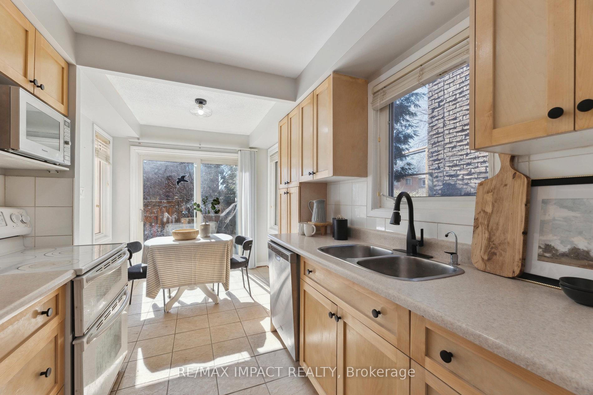 Photo 13 of 15 Hendley Drive, Ajax, Central West — HOMEH