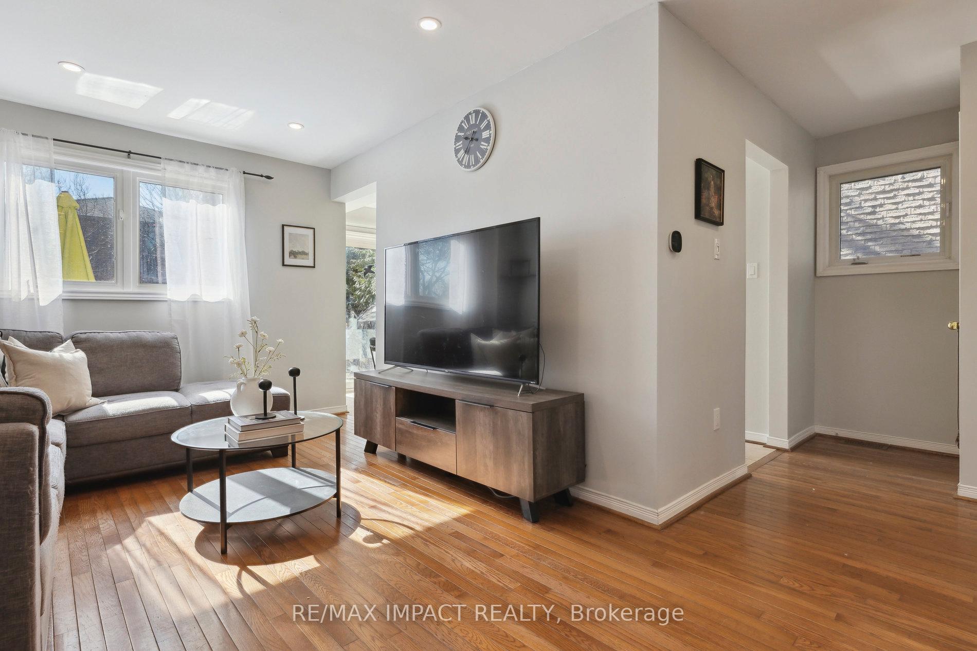 Photo 19 of 15 Hendley Drive, Ajax, Central West — HOMEH