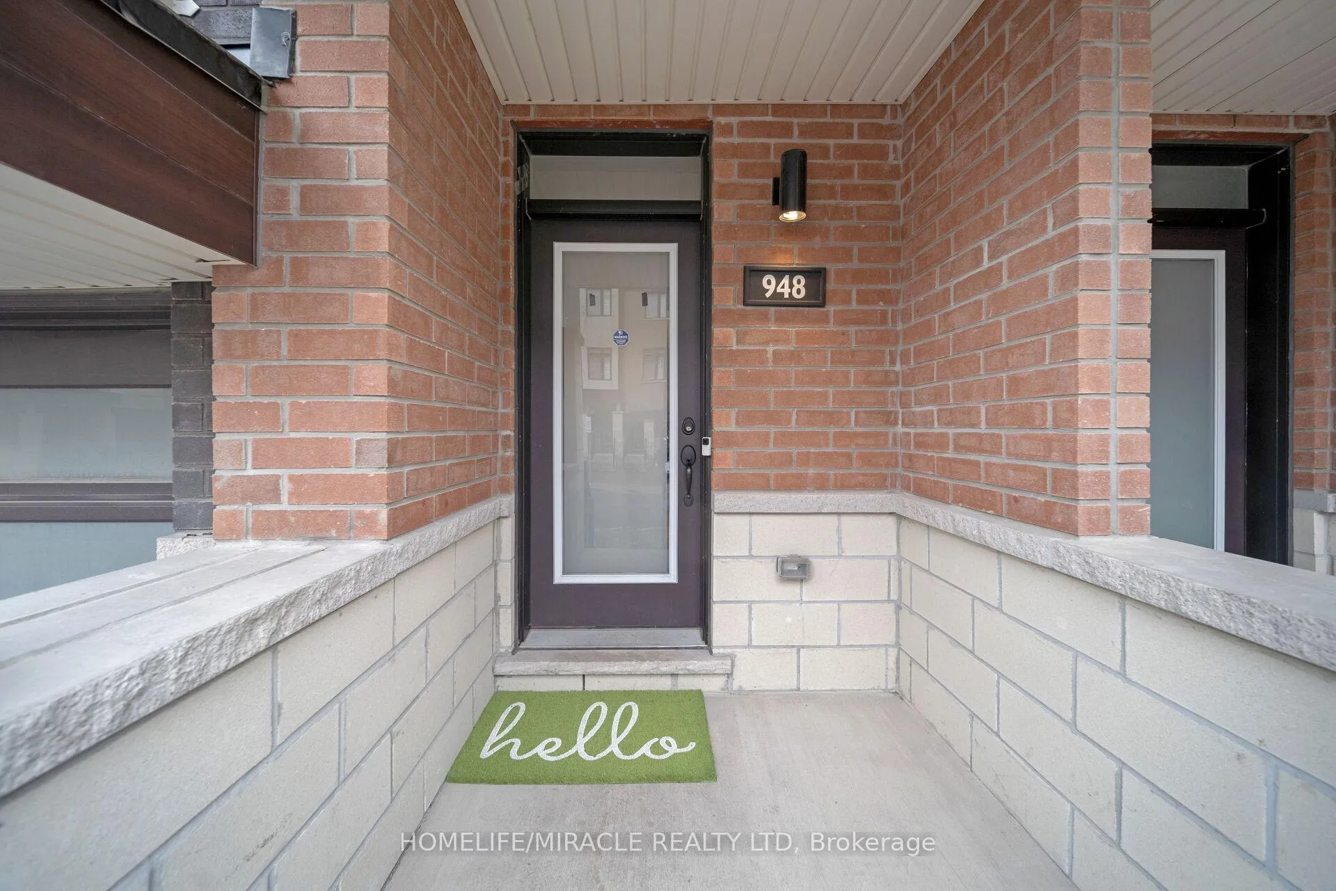Photo 3 of 948 kicking horse Path N, Oshawa, McLaughlin — HOMEH
