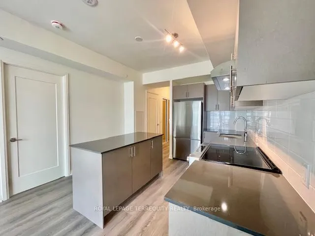 Photo 6 of Unit 1918, 8960 Jane Street, Vaughan, Concord — HOMEH