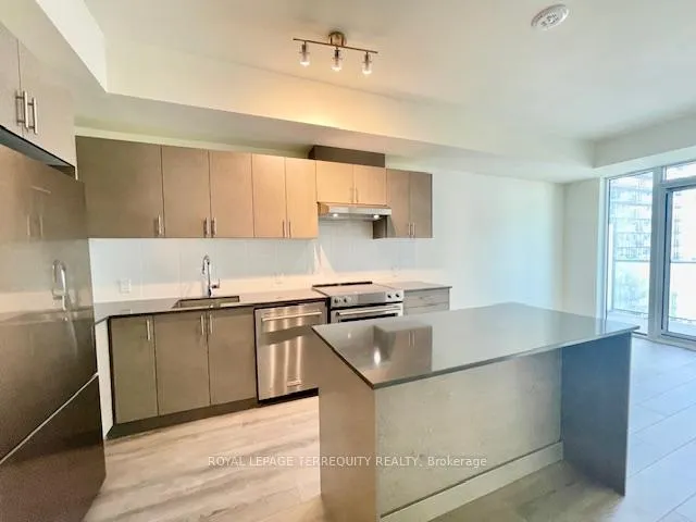 Photo 8 of Unit 1918, 8960 Jane Street, Vaughan, Concord — HOMEH