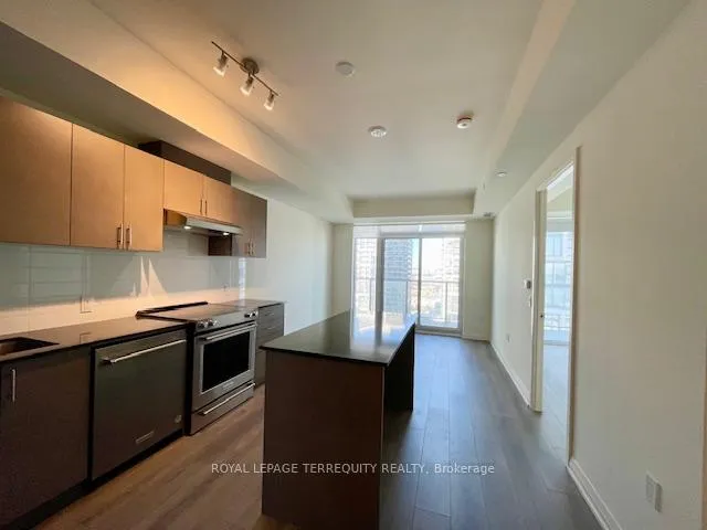 Photo 13 of Unit 1918, 8960 Jane Street, Vaughan, Concord — HOMEH