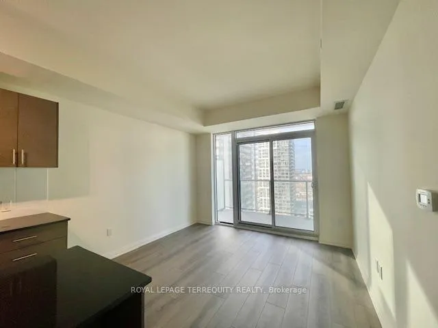 Photo 15 of Unit 1918, 8960 Jane Street, Vaughan, Concord — HOMEH