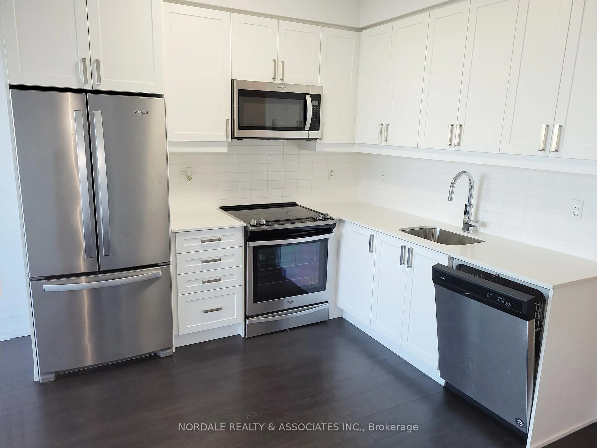 Photo 2 of Unit 717, 7895 Jane Street, Vaughan, Concord — HOMEH