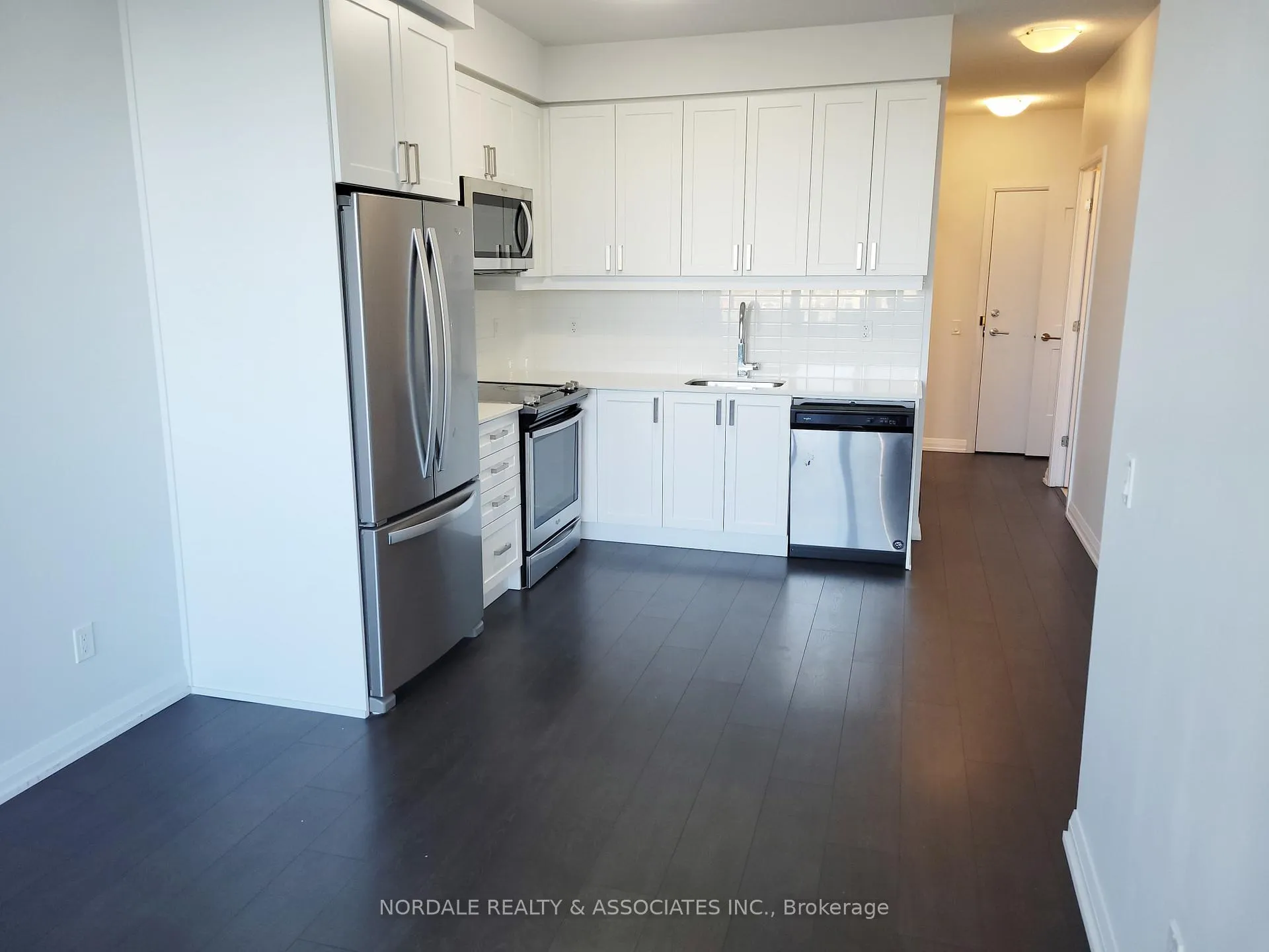 Photo 3 of Unit 717, 7895 Jane Street, Vaughan, Concord — HOMEH
