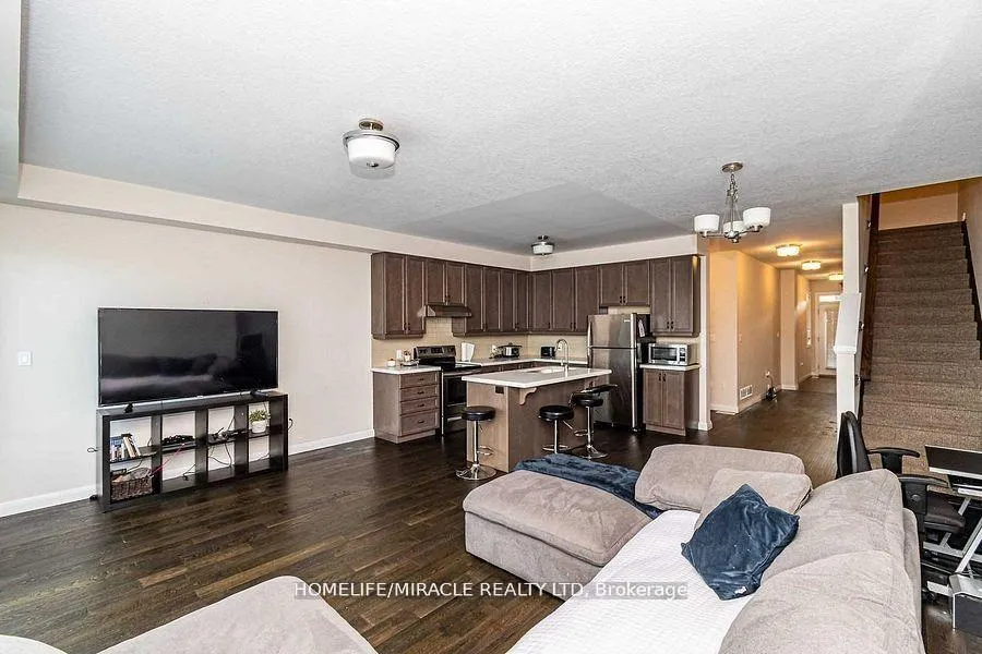 Photo 8 of Unit 18, 35 Midhurts Heights, Hamilton, Rural Stoney Creek — HOMEH