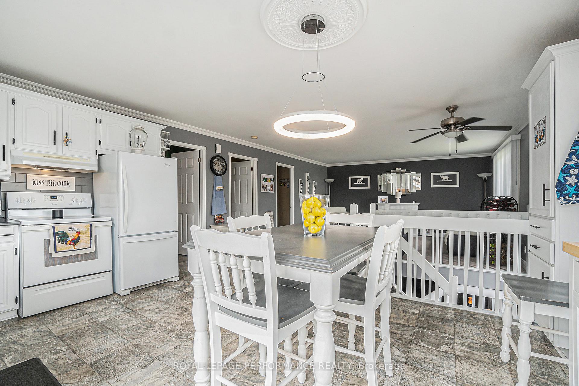 Photo 9 of 1812 Brookdale Avenue, Cornwall — HOMEH