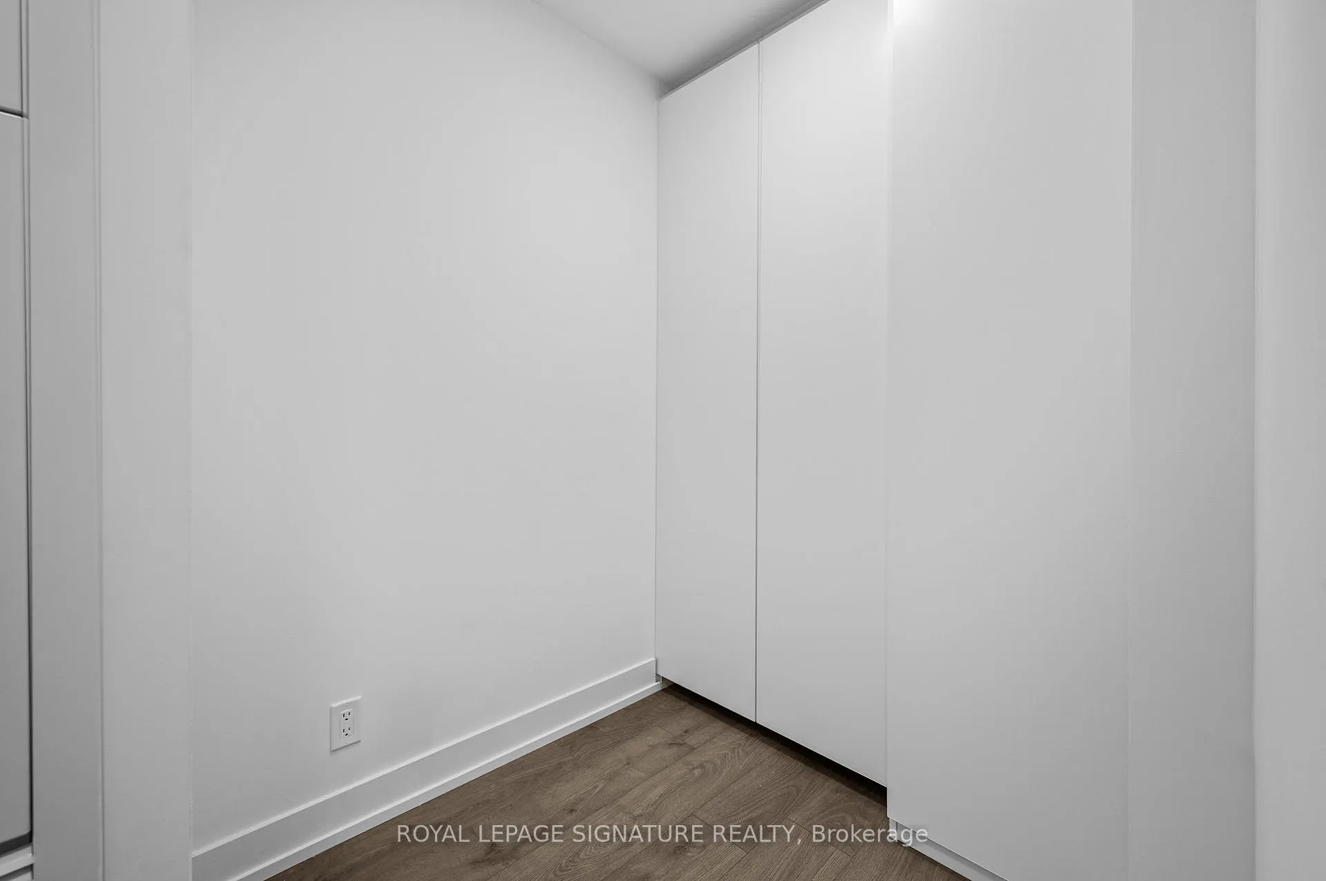 Photo 14 of Unit 405, 215 Veterans Drive, Brampton, Northwest Brampton — HOMEH