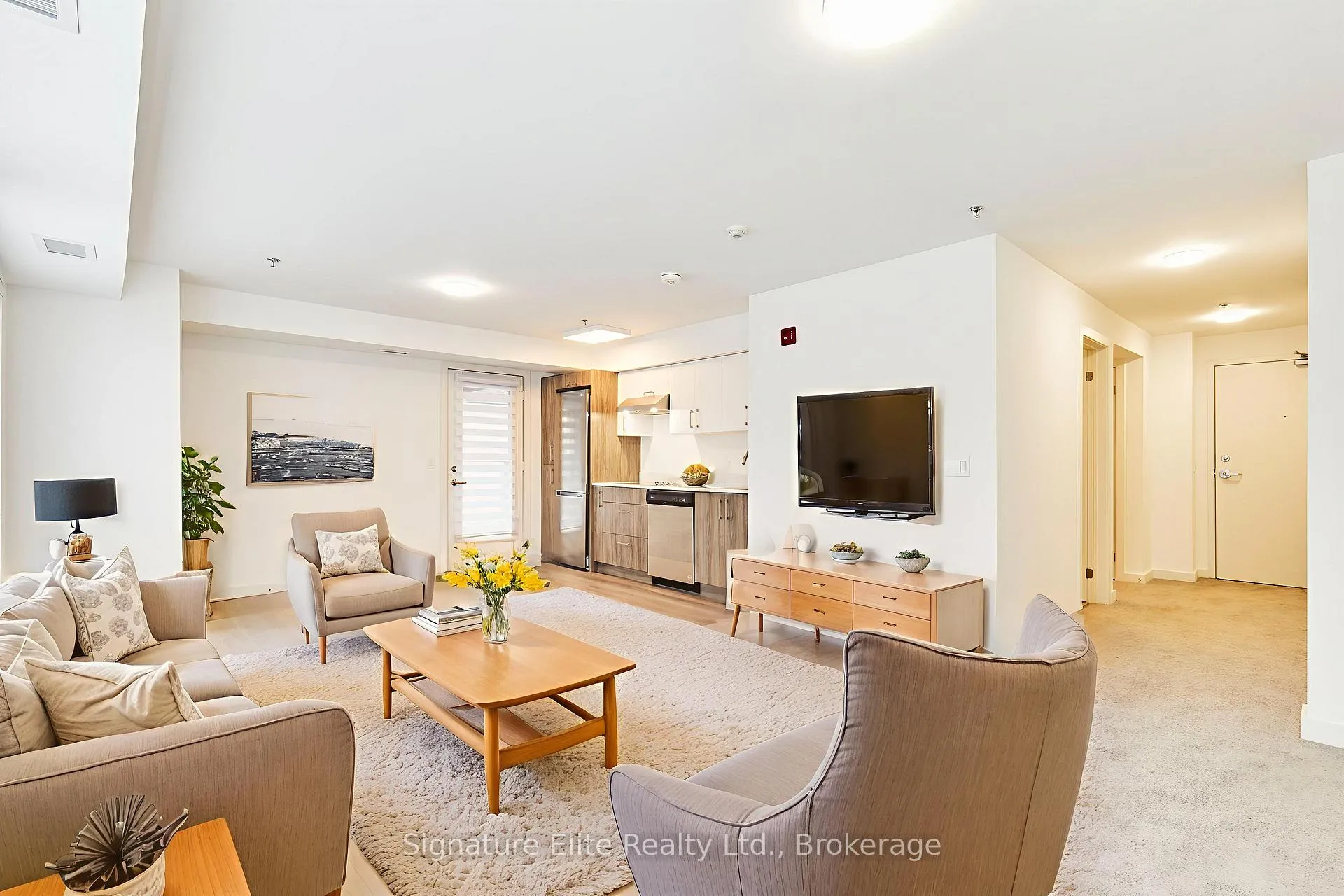Photo 5 of Unit 202, 45 Connaught Avenue, Toronto, Greenwood-Coxwell — HOMEH