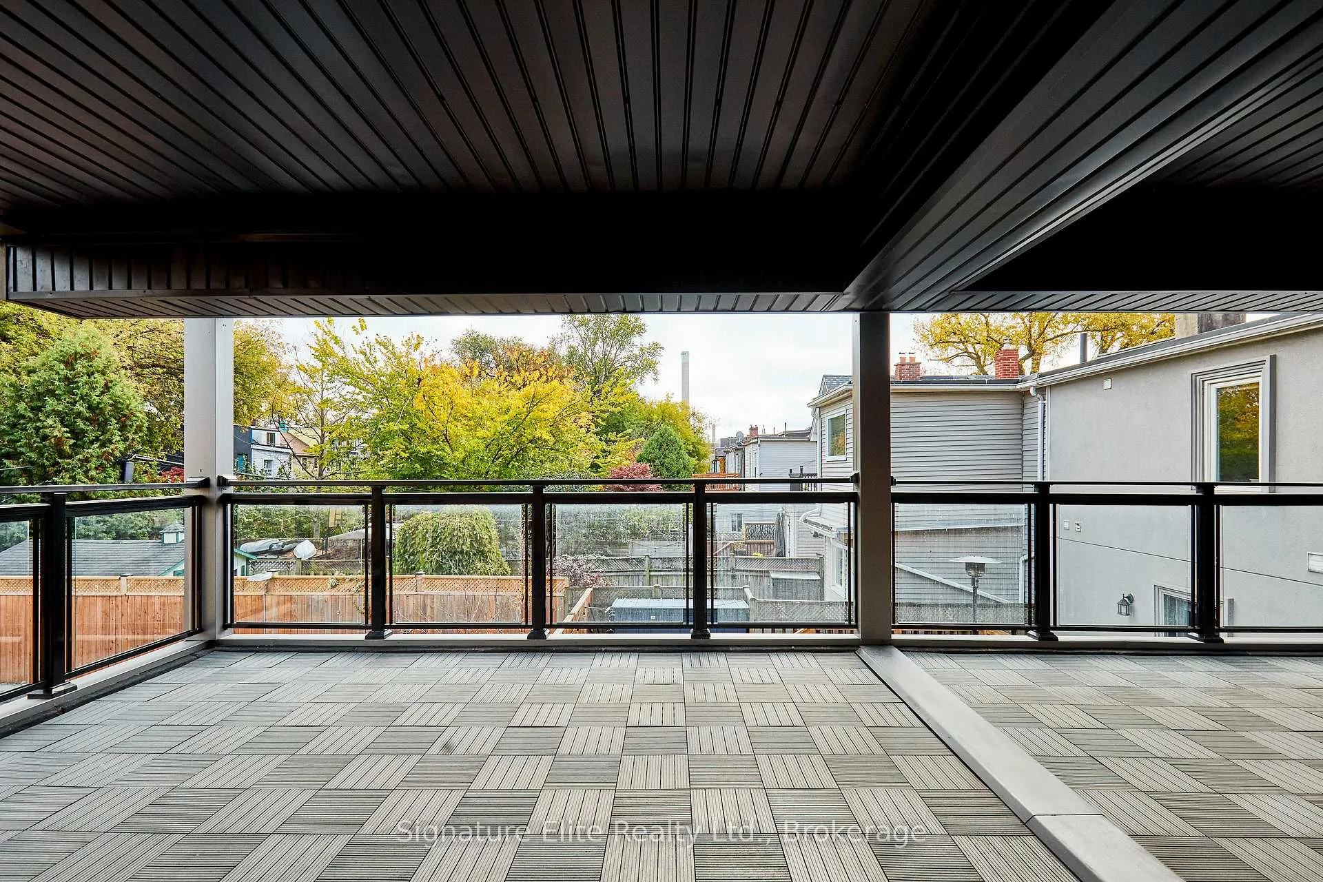 Photo 11 of Unit 202, 45 Connaught Avenue, Toronto, Greenwood-Coxwell — HOMEH