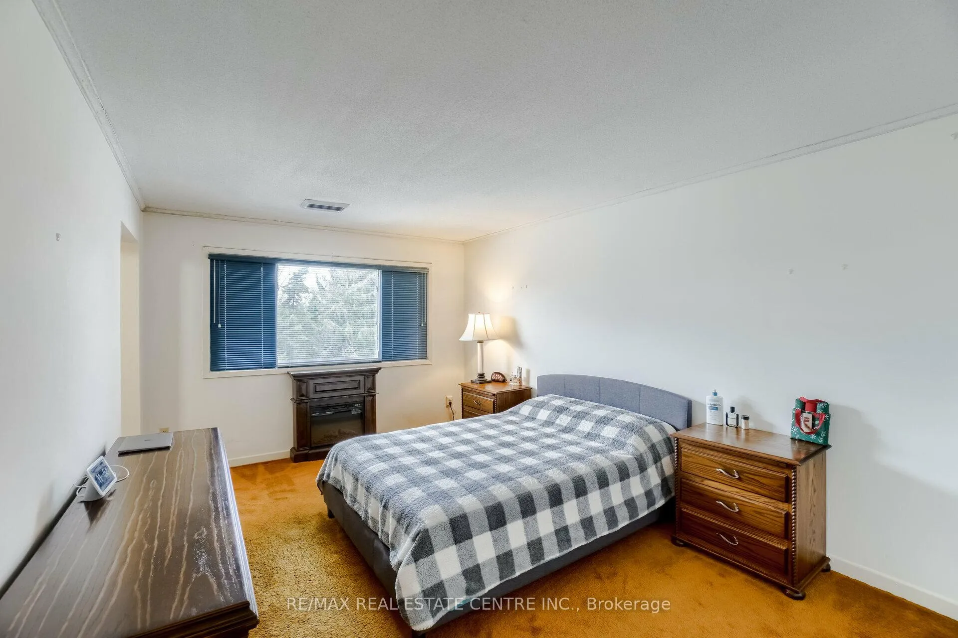 Photo 24 of 30 Green Valley Drive, Kitchener, Pioneer Park — HOMEH
