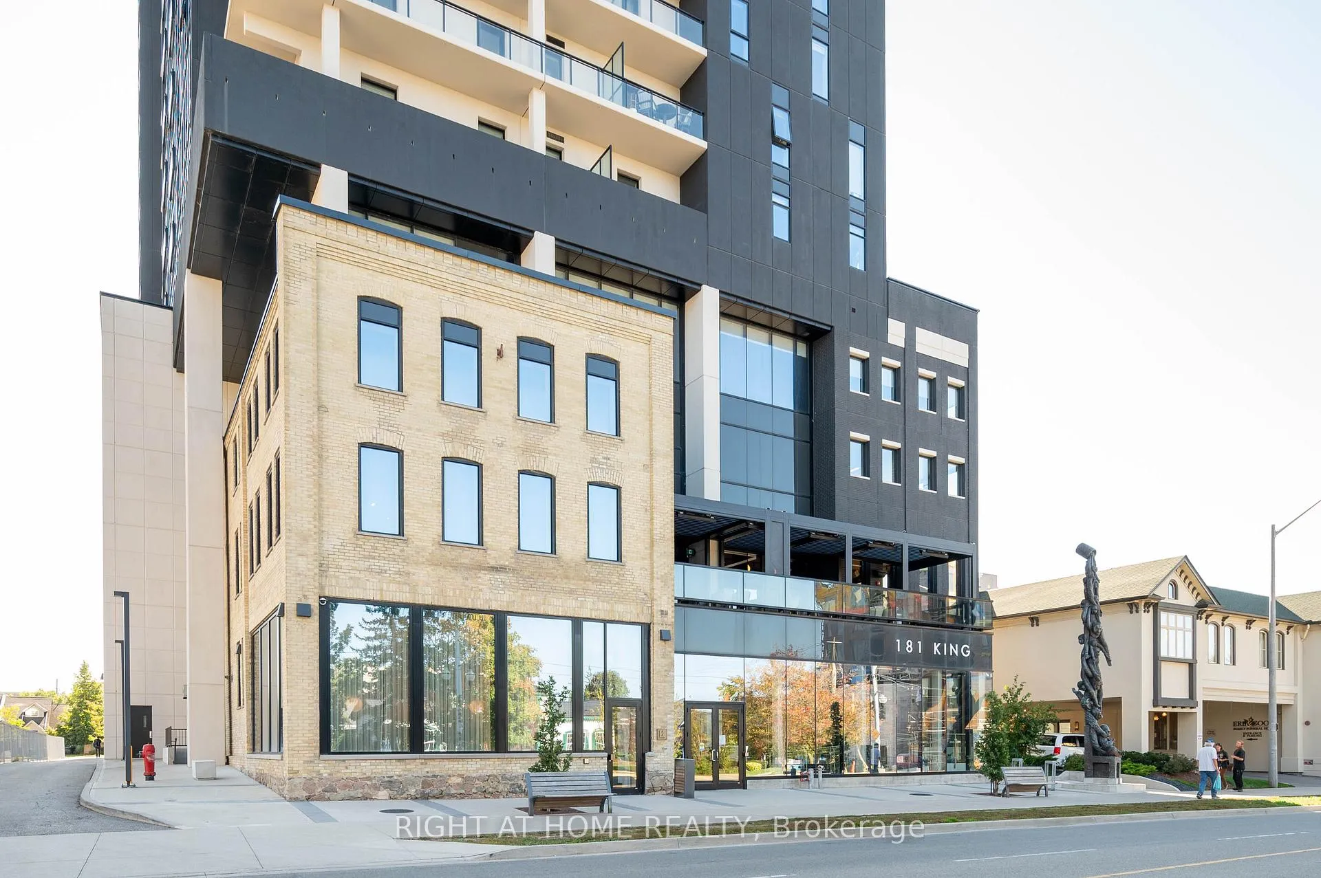 Photo 2 of Unit 1201, 181 King Street, Waterloo, Uptown West — HOMEH