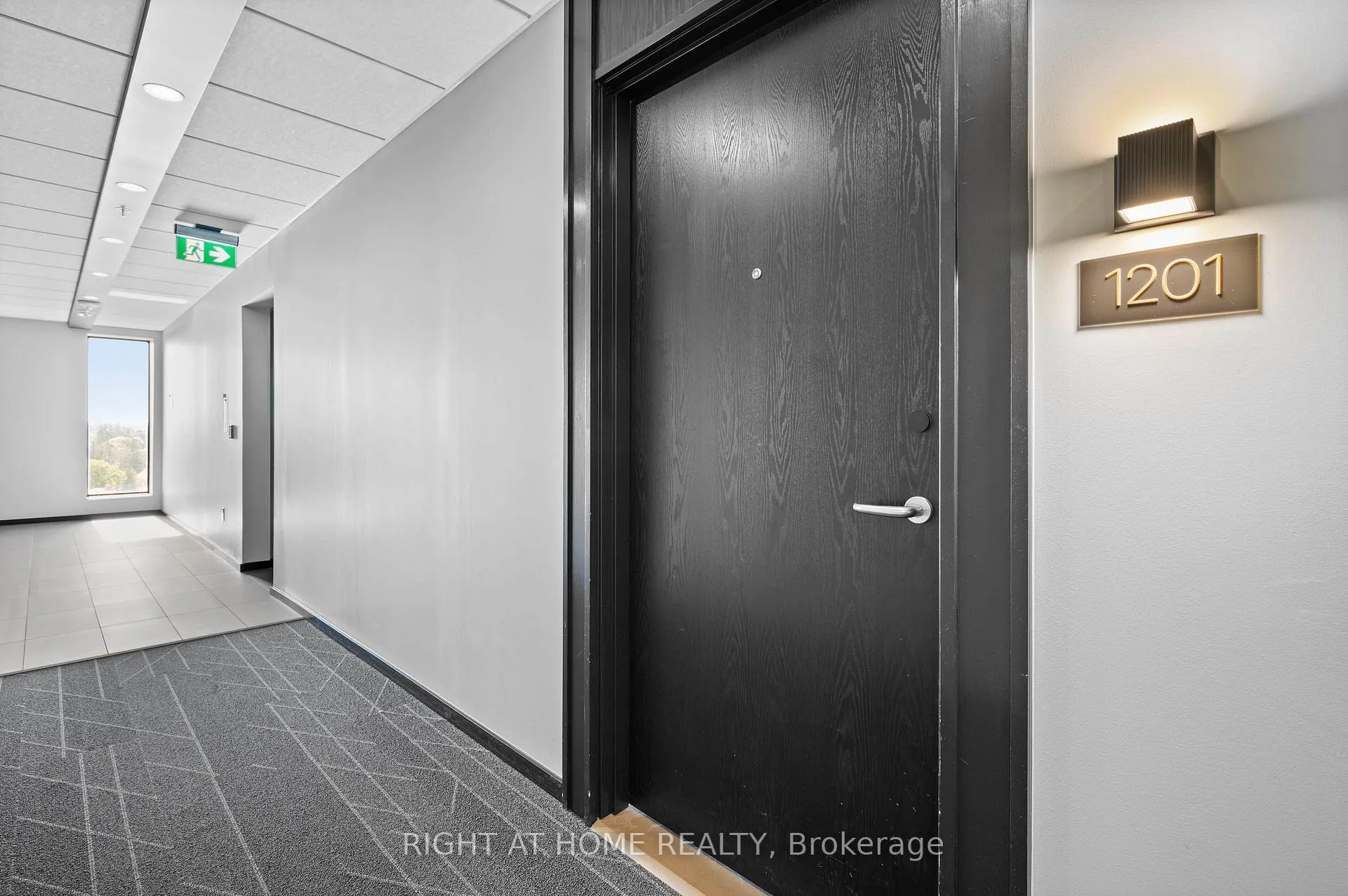 Photo 4 of Unit 1201, 181 King Street, Waterloo, Uptown West — HOMEH