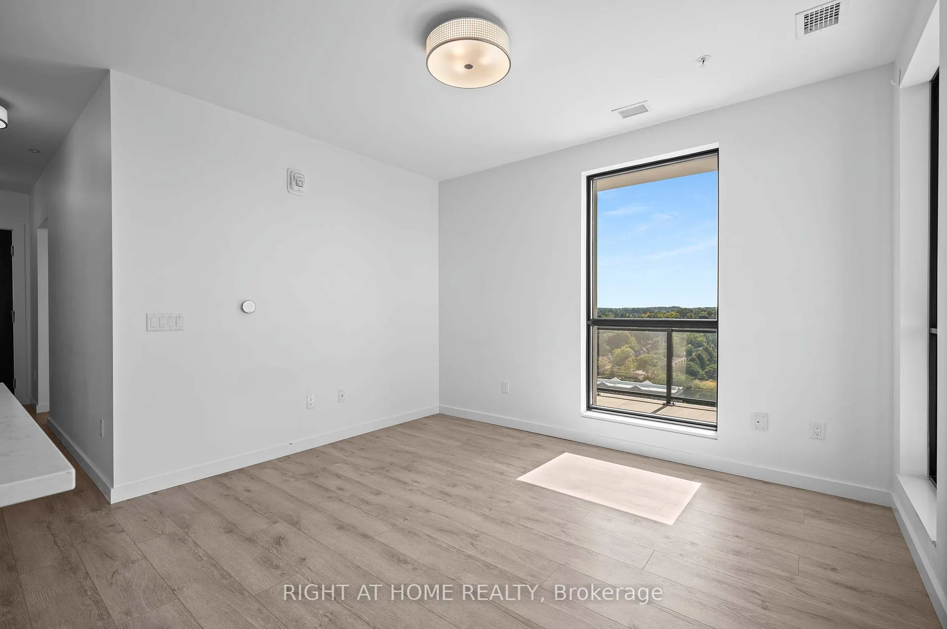 Photo 6 of Unit 1201, 181 King Street, Waterloo, Uptown West — HOMEH