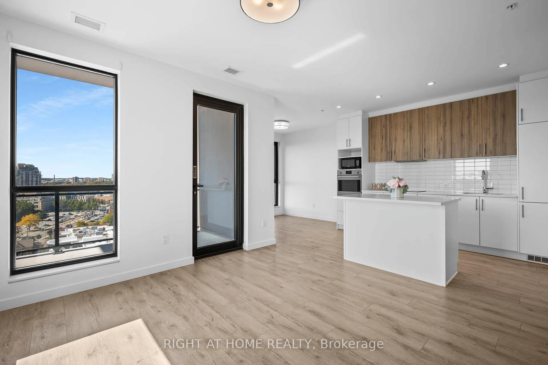 Photo 9 of Unit 1201, 181 King Street, Waterloo, Uptown West — HOMEH