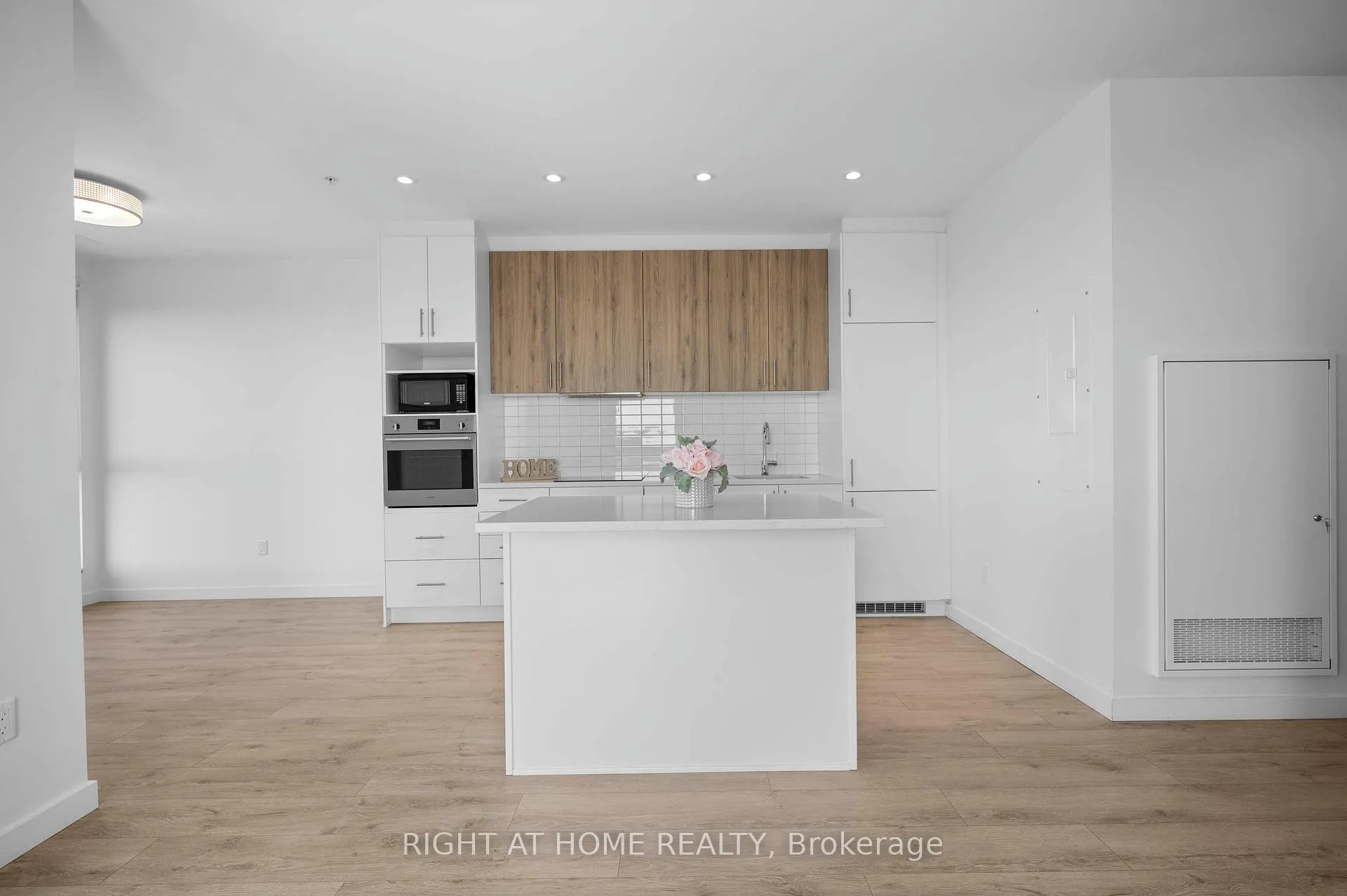 Photo 10 of Unit 1201, 181 King Street, Waterloo, Uptown West — HOMEH
