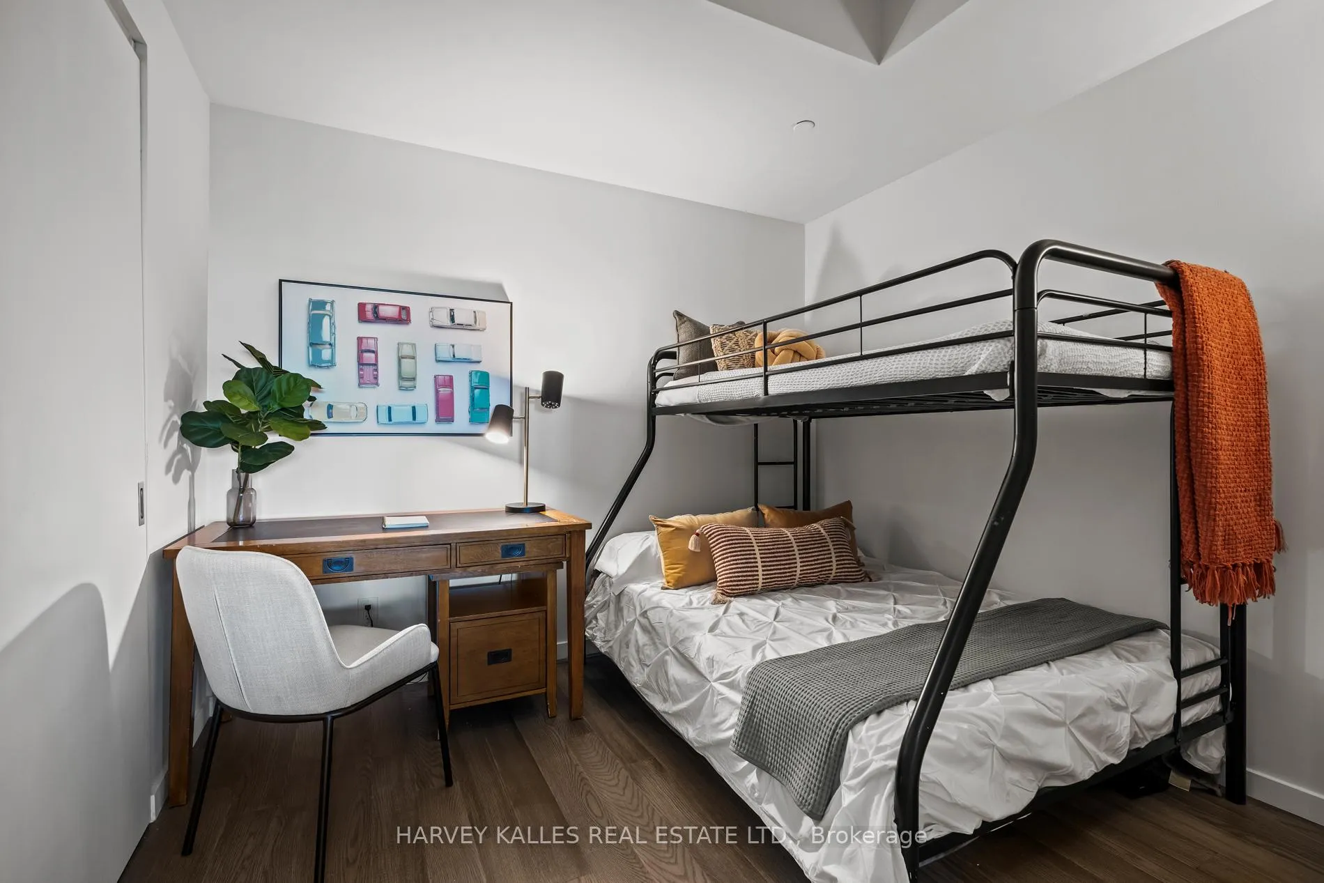 Photo 20 of Unit 604, 7 Smith Crescent, Etobicoke, Stonegate-Queensway — HOMEH