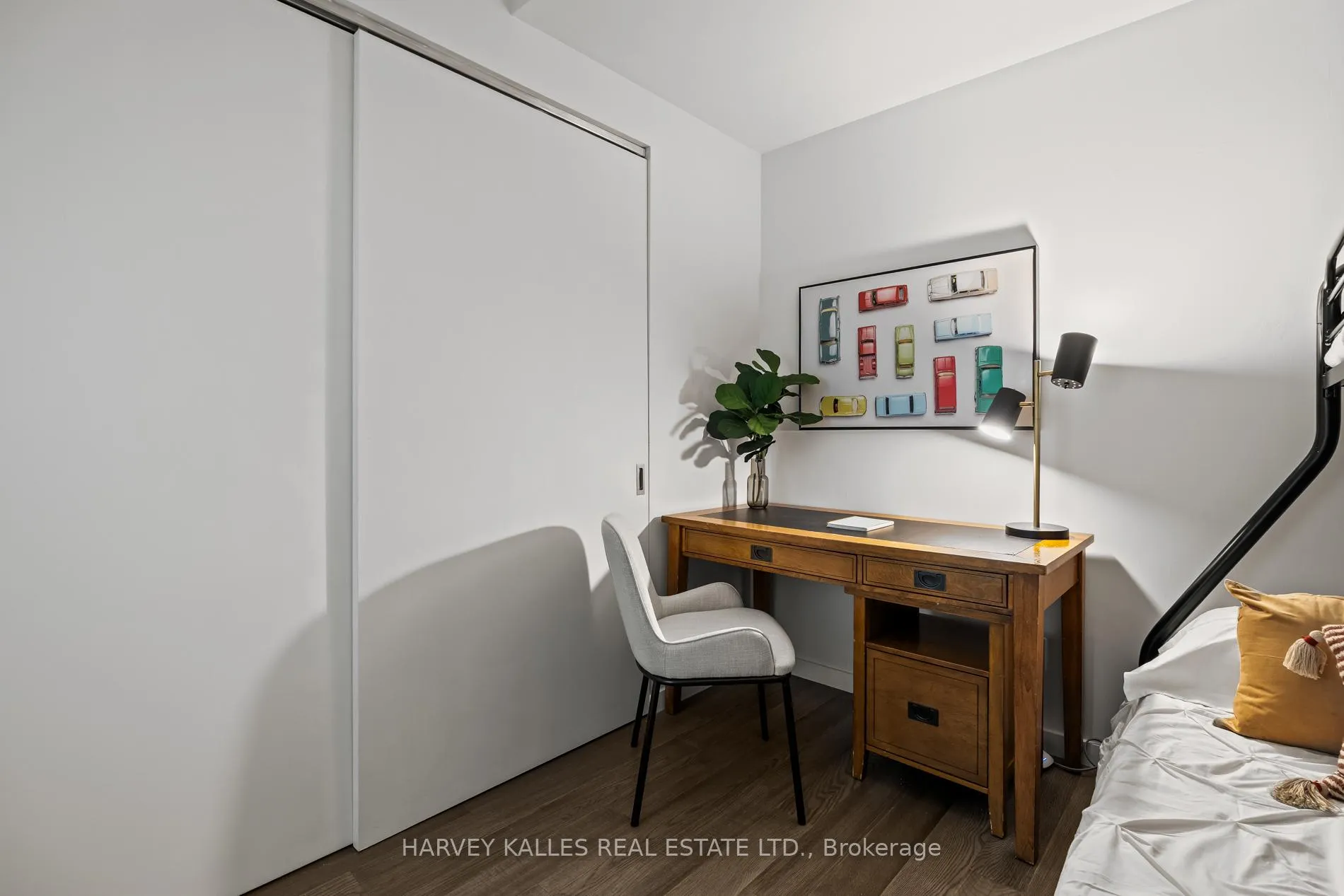 Photo 21 of Unit 604, 7 Smith Crescent, Etobicoke, Stonegate-Queensway — HOMEH