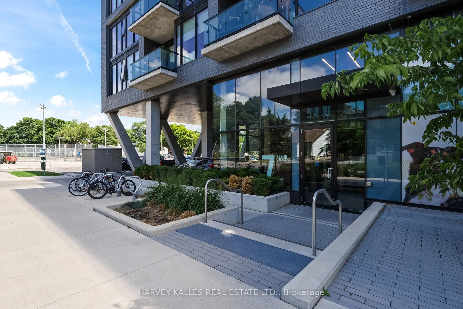 Photo 41 of Unit 604, 7 Smith Crescent, Etobicoke, Stonegate-Queensway — HOMEH