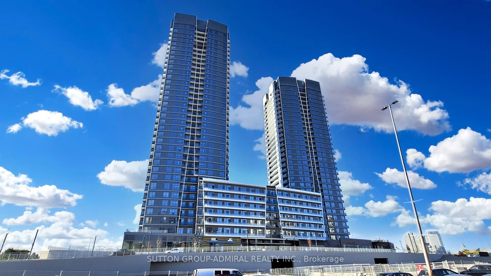 Photo 1 of Unit 1111, 30 Upper Mall Way, Vaughan, Brownridge — HOMEH