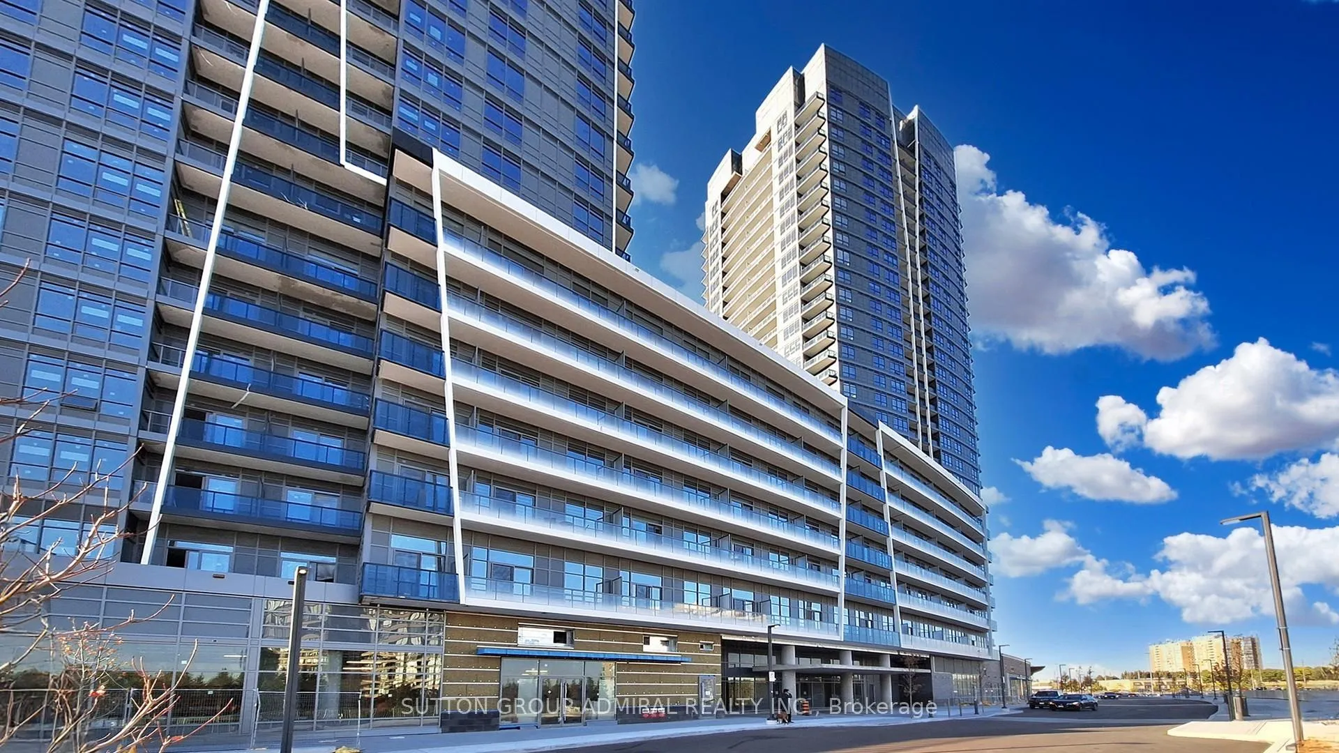 Photo 2 of Unit 1111, 30 Upper Mall Way, Vaughan, Brownridge — HOMEH
