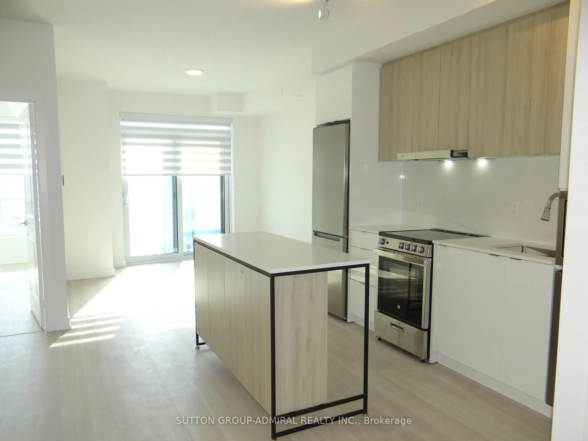 Photo 12 of Unit 1111, 30 Upper Mall Way, Vaughan, Brownridge — HOMEH