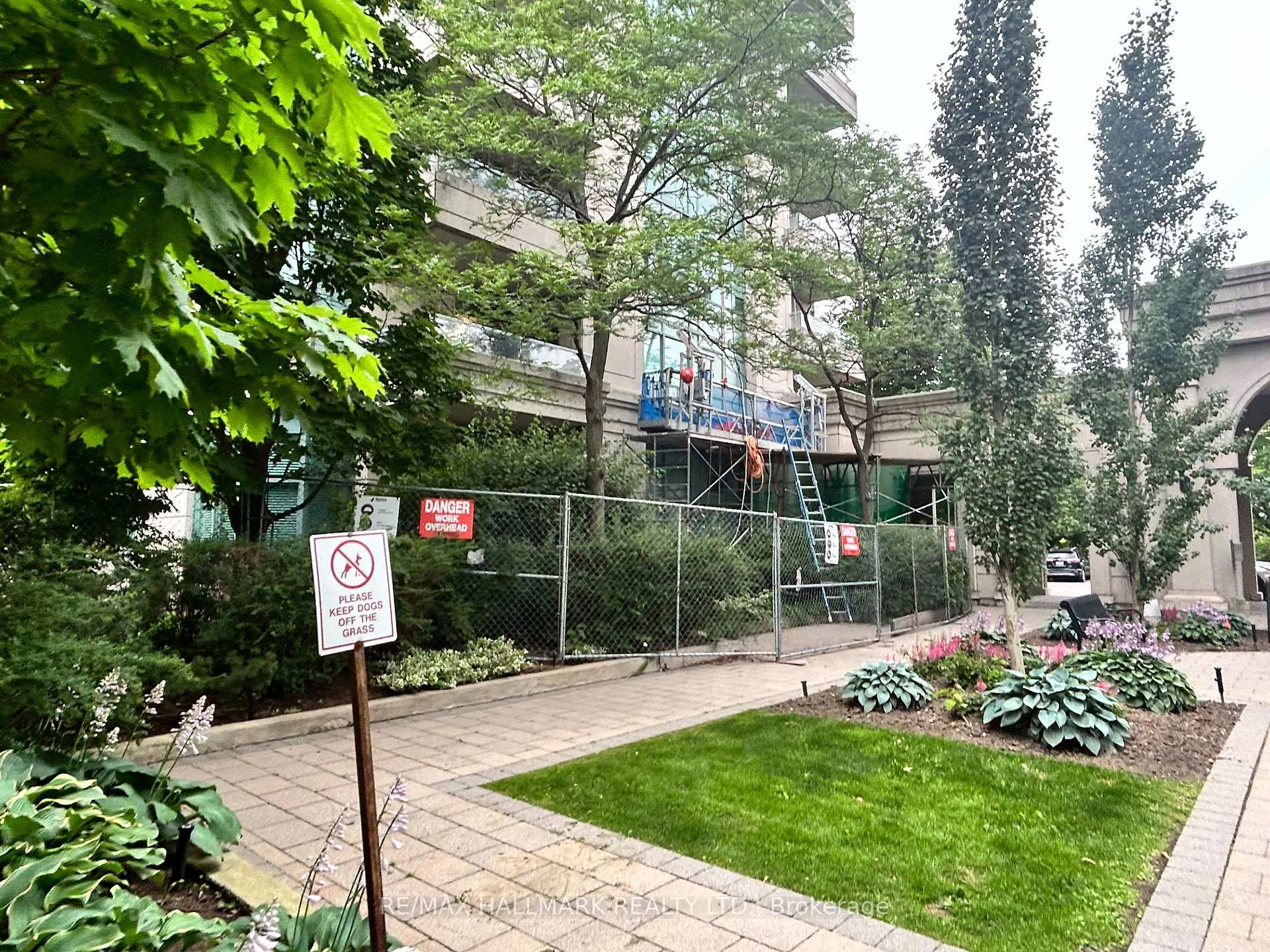 Photo 7 of Unit PH206, 1 Emerald Lane, Vaughan, Crestwood-Springfarm-Yorkhill — HOMEH