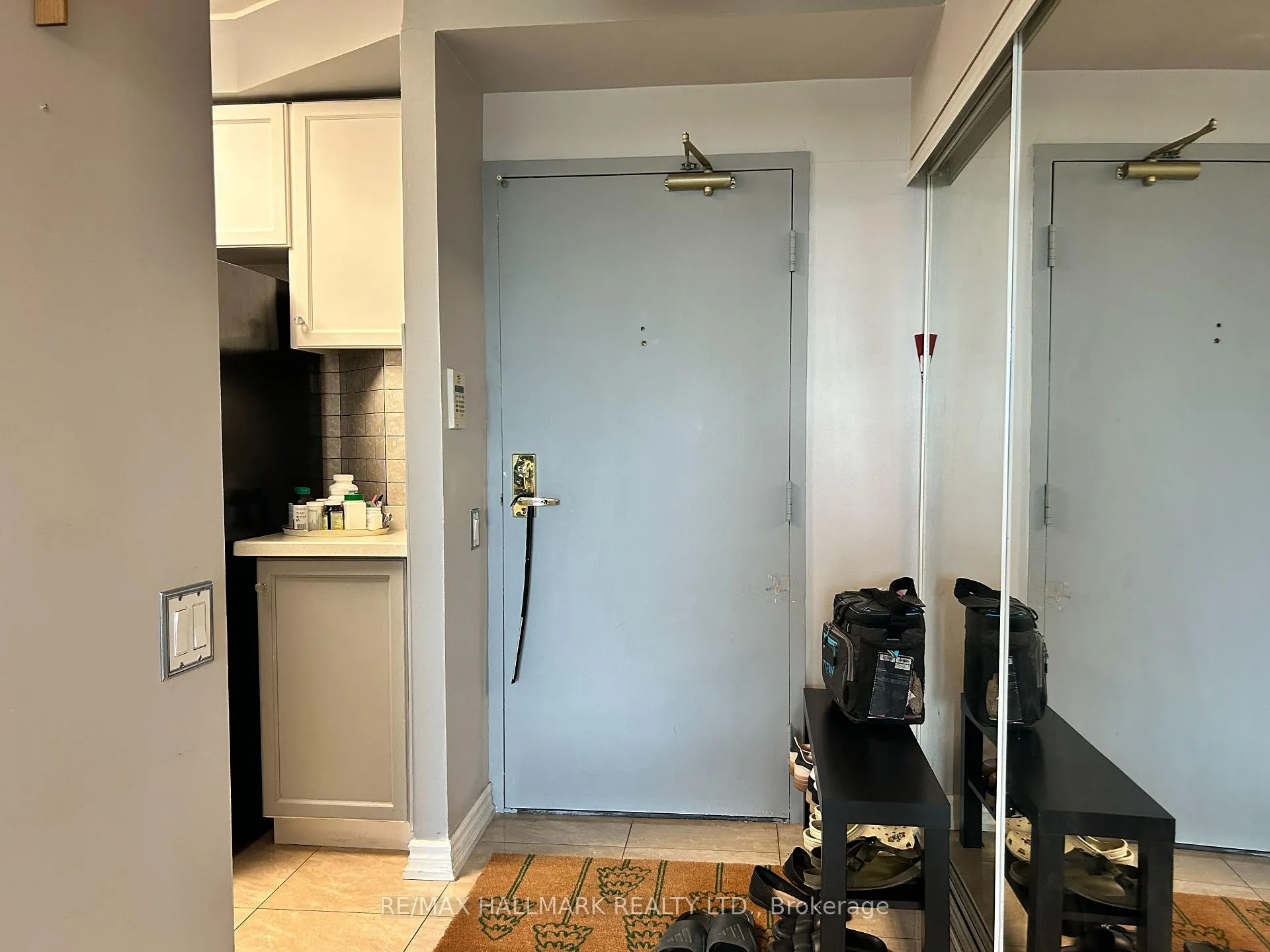 Photo 11 of Unit PH206, 1 Emerald Lane, Vaughan, Crestwood-Springfarm-Yorkhill — HOMEH