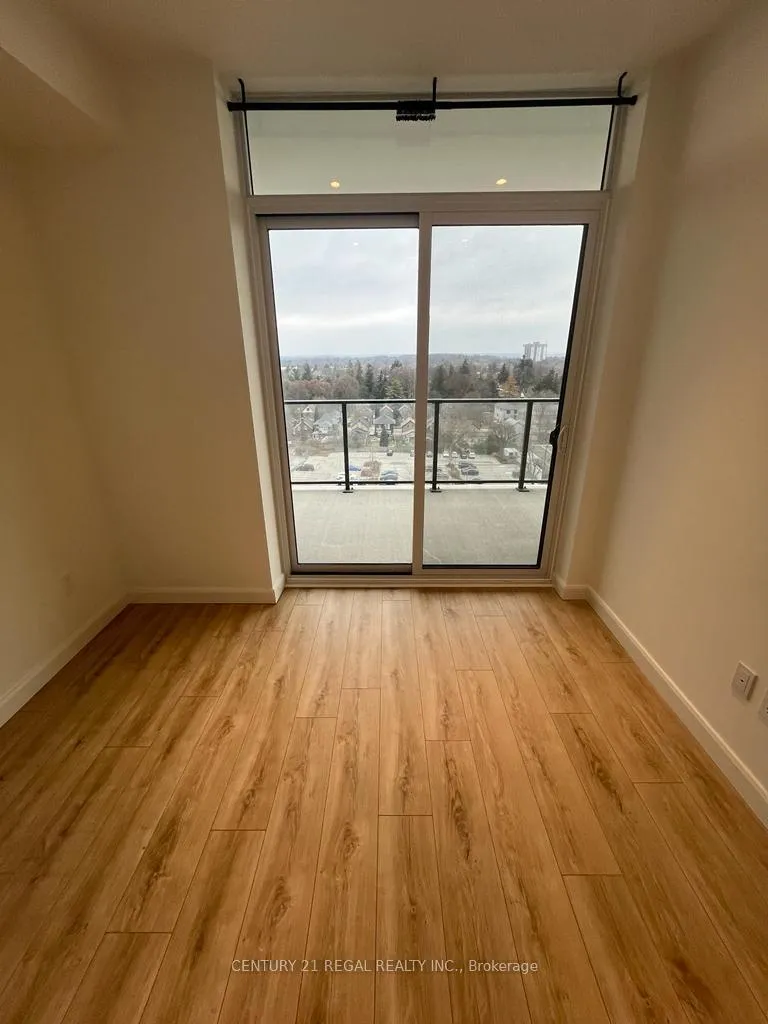 Photo 3 of Unit 902, 741 King Street W, Kitchener, KW Hospital — HOMEH