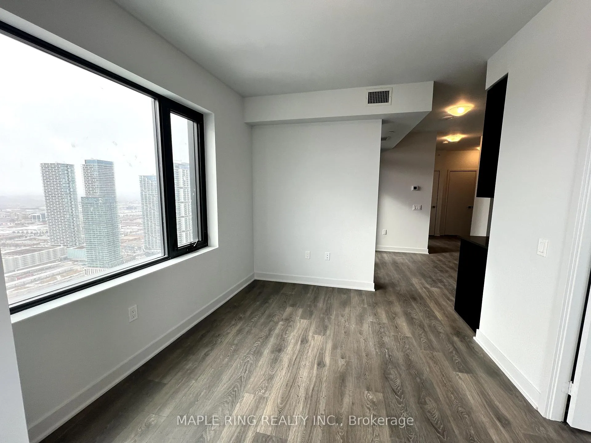 Photo 6 of Unit 4205, 2920 Highway 7 Road, Vaughan, Concord — HOMEH