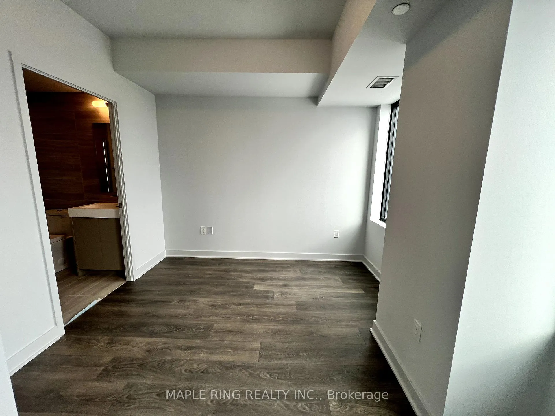 Photo 8 of Unit 4205, 2920 Highway 7 Road, Vaughan, Concord — HOMEH