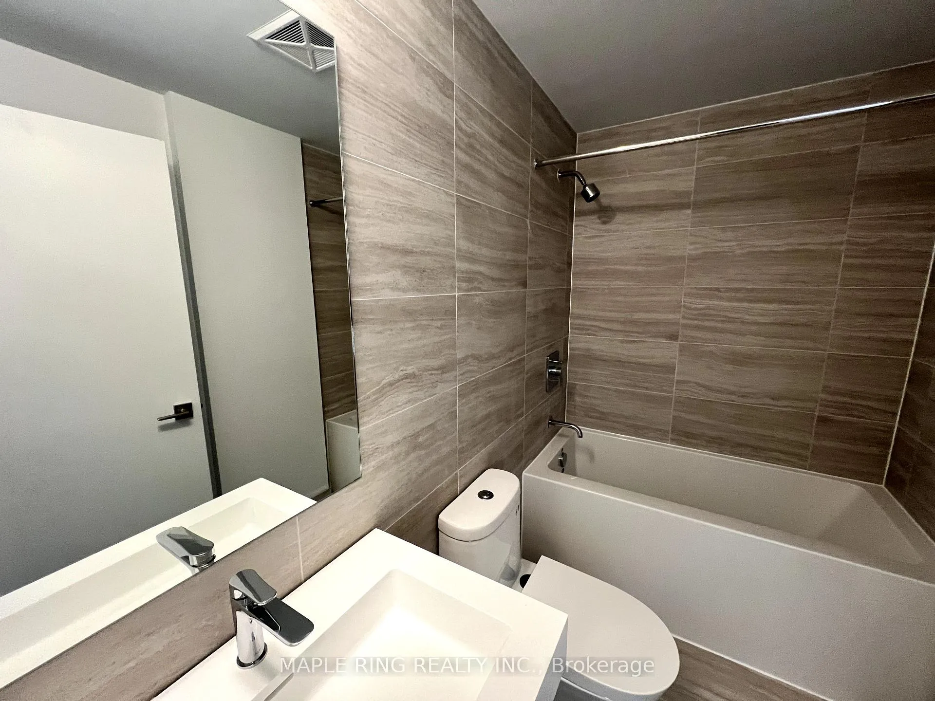 Photo 13 of Unit 4205, 2920 Highway 7 Road, Vaughan, Concord — HOMEH